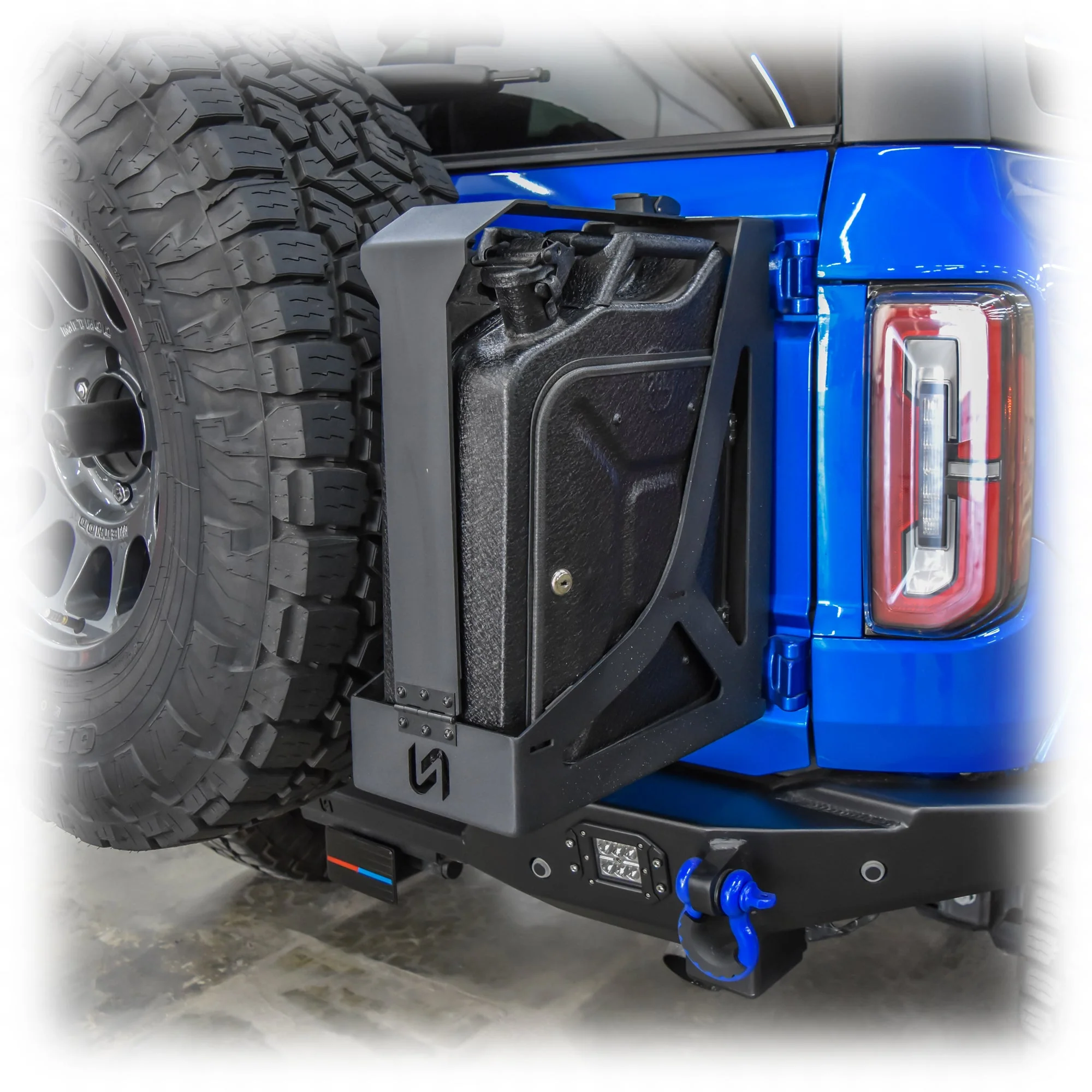 Turn Offroad - 2021+ Ford Bronco Tailgate Jerry Can Mount