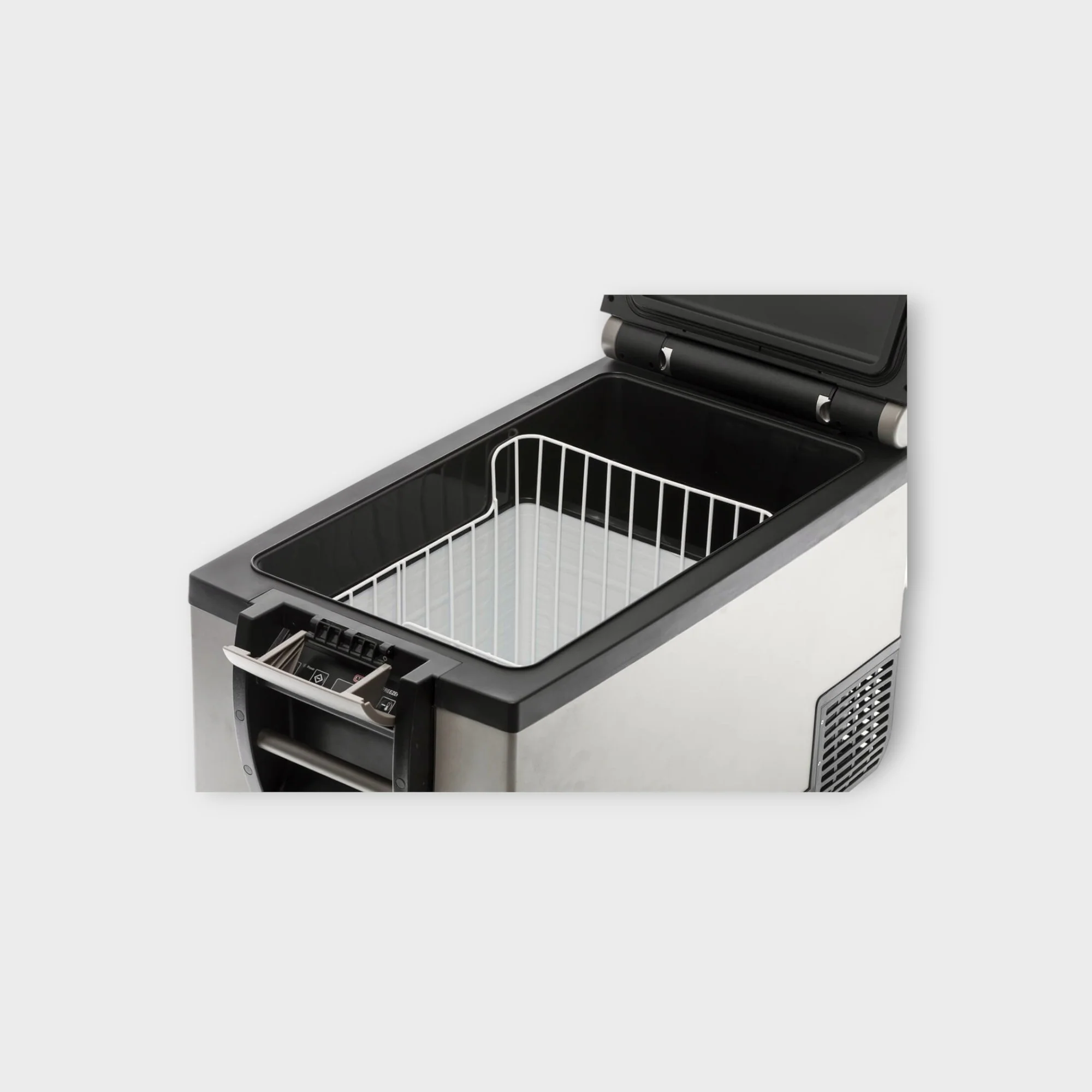 ARB - 63 Quart Classic Series II Fridge - Image 4
