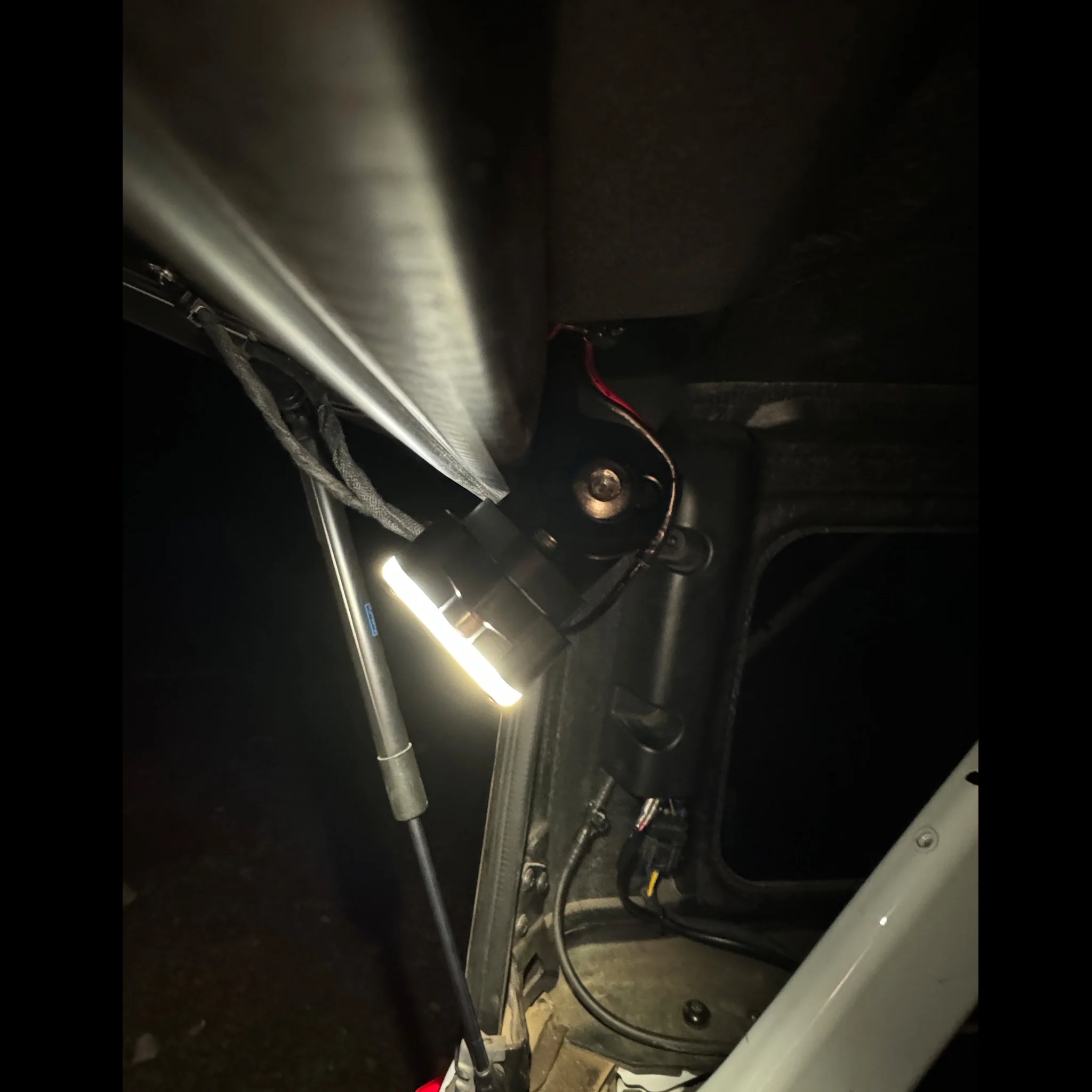 Heretic - Bronco Cargo Area Kit w/Axis Mount - Single Light - Image 4