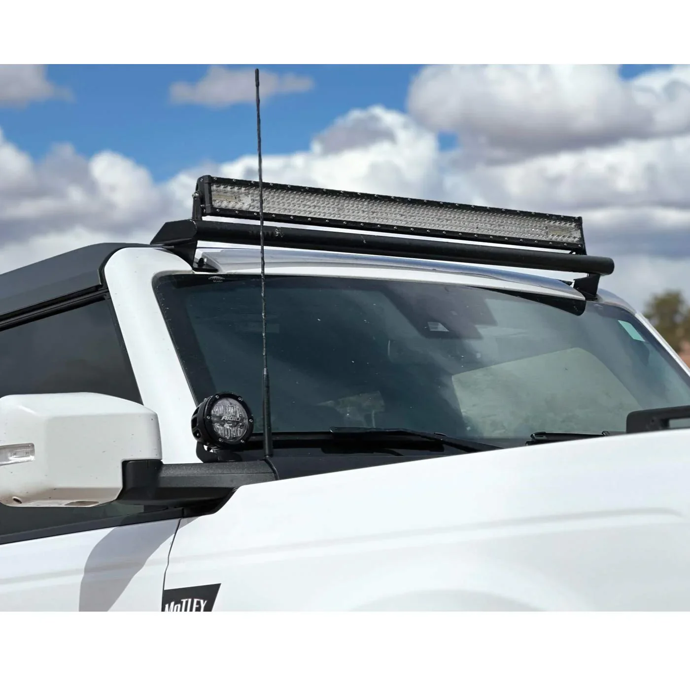 Motley - 50" Overhead Light Bar - Image 2