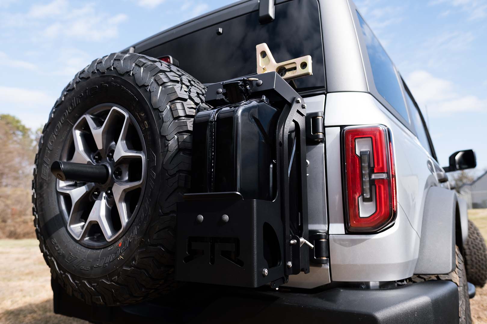 RTR - Bolted Jerry Can Mount - Image 2